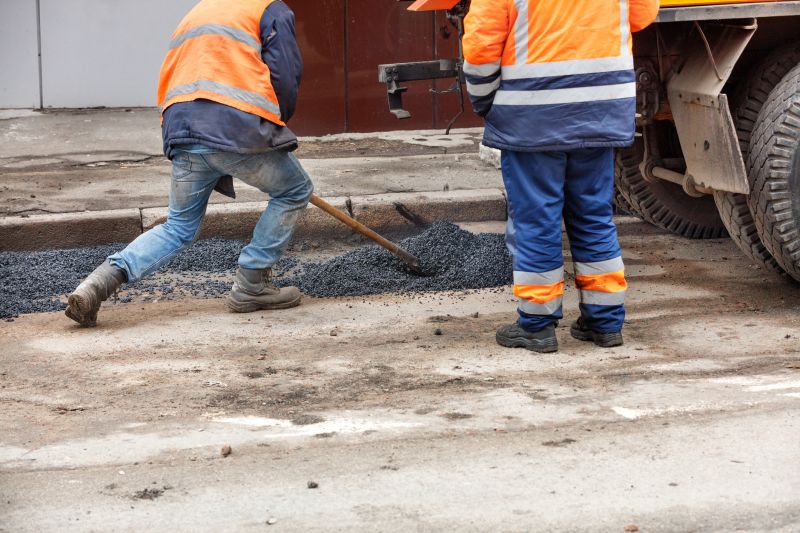Local Asphalt Pothole Repair pros at work